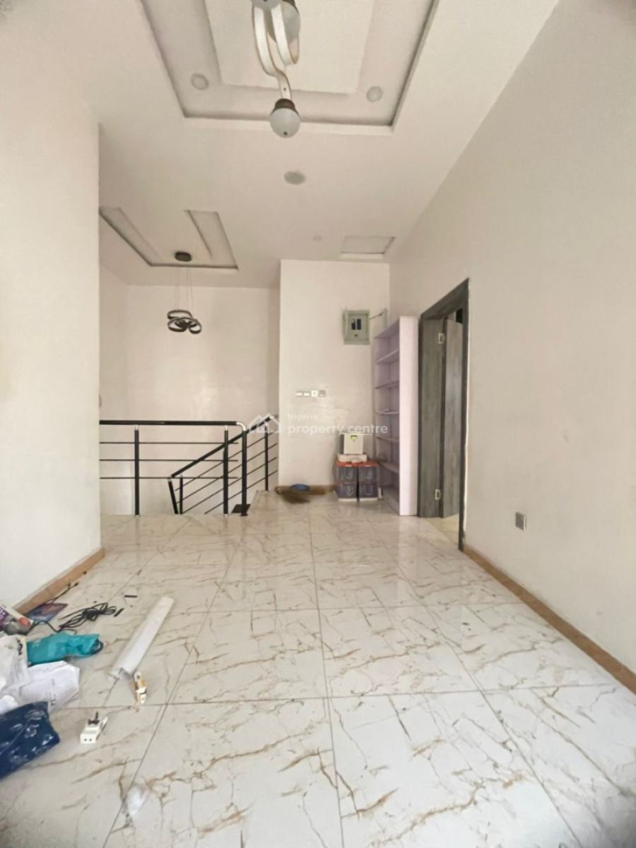 Spacious 4 Bedroom Semi Detached House, Agungi, Lekki, Lagos, Semi-detached Duplex for Rent