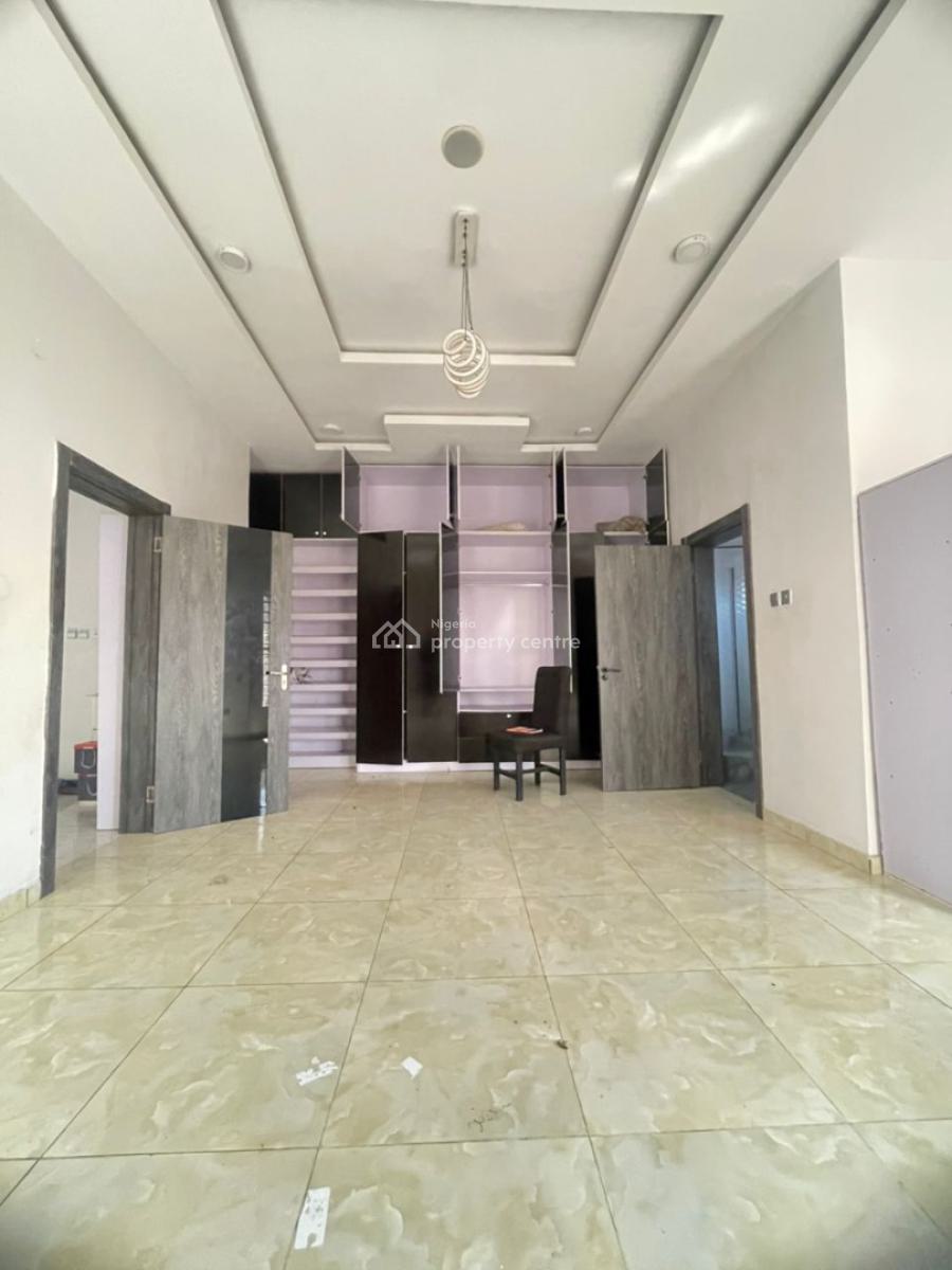 Spacious 4 Bedroom Semi Detached House, Agungi, Lekki, Lagos, Semi-detached Duplex for Rent