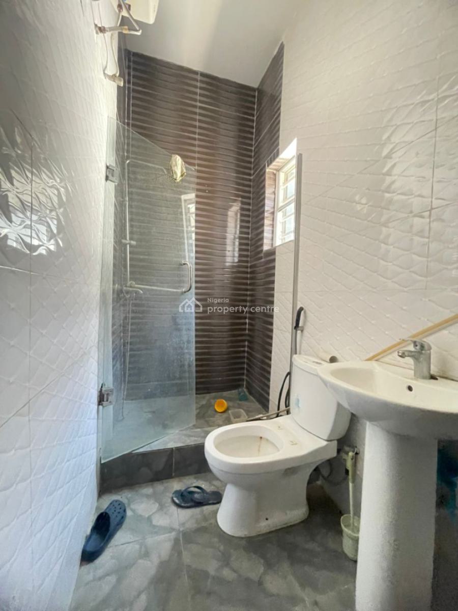 Spacious 4 Bedroom Semi Detached House, Agungi, Lekki, Lagos, Semi-detached Duplex for Rent