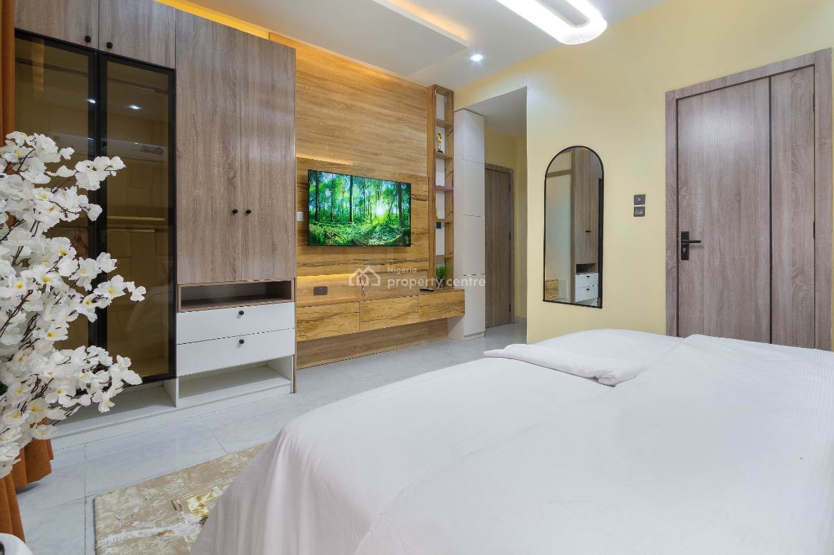 Tastefully Furnished 2 Bedroom Apartment with Ps5 and Pool, Meadow Hallway, Ikate, Lekki, Lagos, Flat / Apartment Short Let