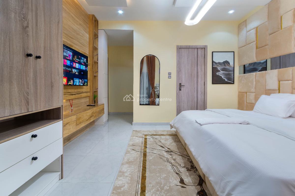 Tastefully Furnished 2 Bedroom Apartment with Ps5 and Pool, Meadow Hallway, Ikate, Lekki, Lagos, Flat / Apartment Short Let