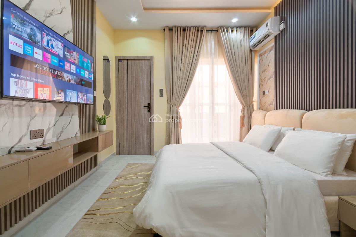 Tastefully Furnished 2 Bedroom Apartment with Ps5 and Pool, Meadow Hallway, Ikate, Lekki, Lagos, Flat / Apartment Short Let