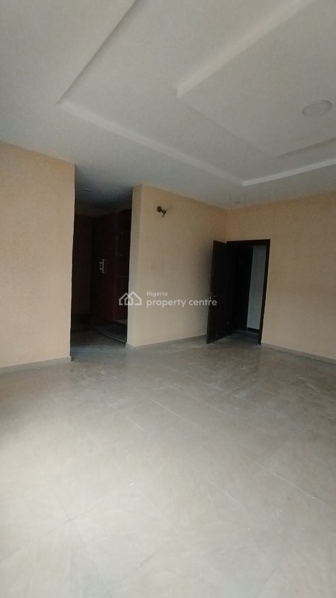 Spacious Massive Luxury 5 Bedrooms Fully Detached Duplex with Bq, Lekki Phase 1, Lekki, Lagos, Flat / Apartment for Rent