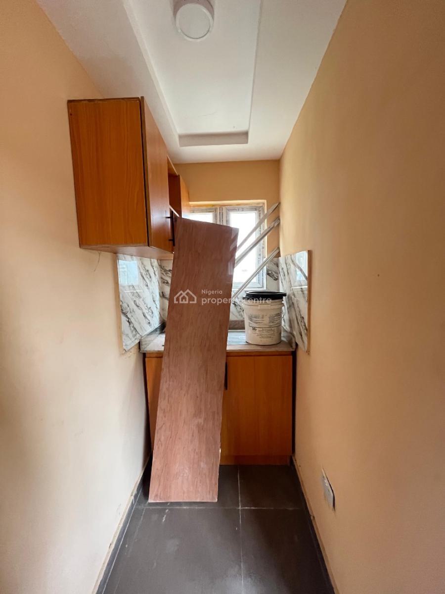 Cozy Self Contained, Vgc, Lekki, Lagos, Self Contain (single Rooms) for Rent