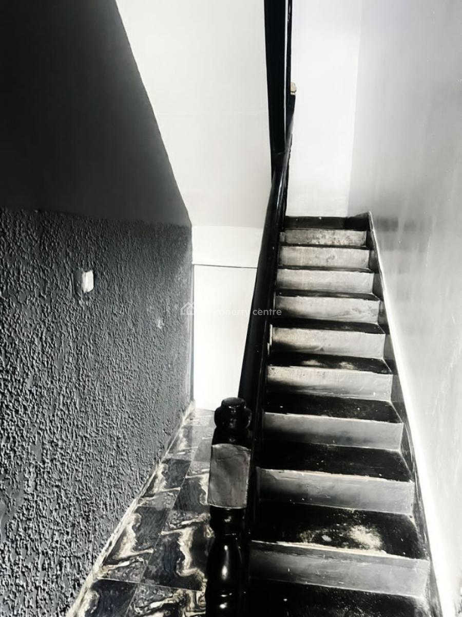Self-serviced with 2 Living Room Area 2 Bedroom En-suite Flat with Fit, Ikate, Lekki, Lagos, Flat / Apartment for Rent