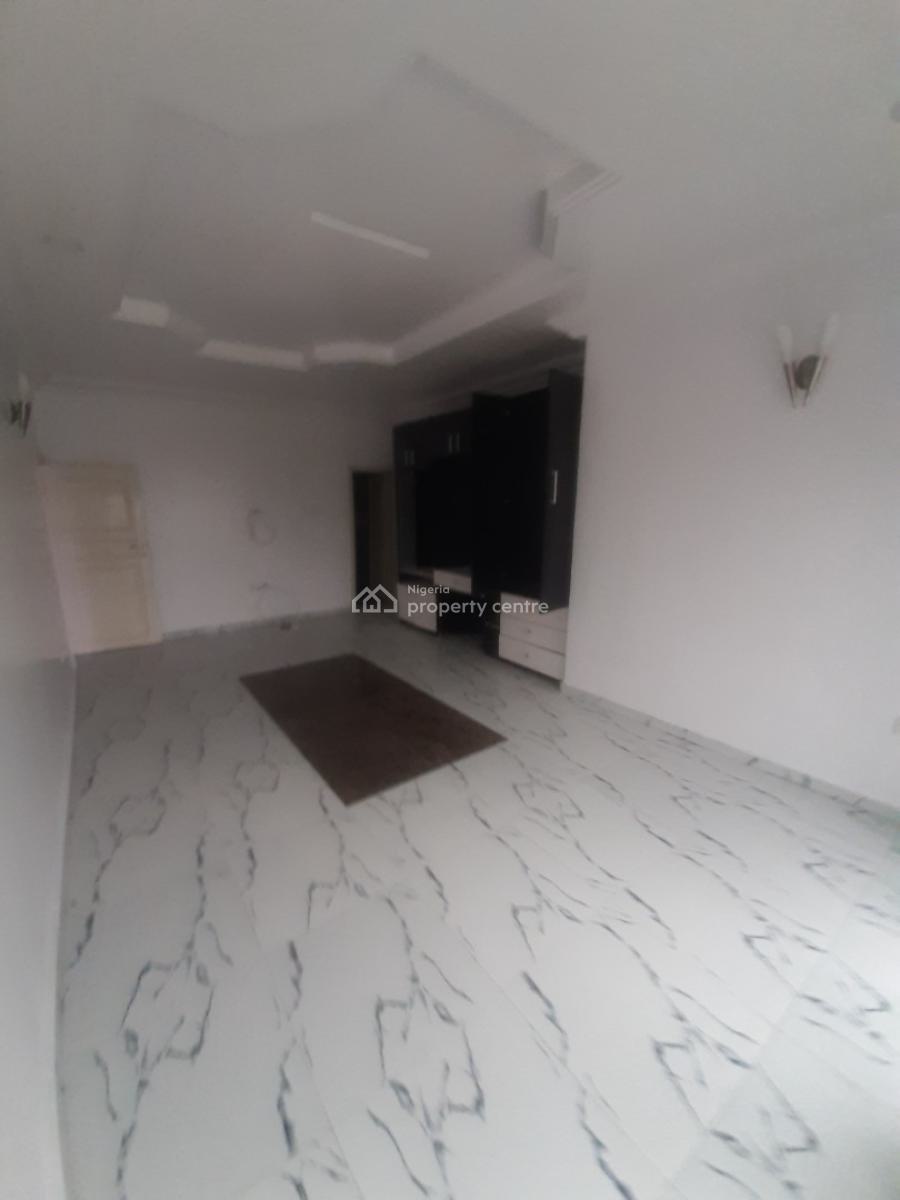 Self-serviced with 2 Living Room Area 2 Bedroom En-suite Flat with Fit, Ikate, Lekki, Lagos, Flat / Apartment for Rent