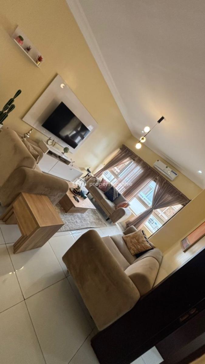 Beautifully Furnished 2bedroom Apartment with Elevator, Off Admiralty Way, Lekki Phase 1, Lekki, Lagos, Flat / Apartment for Rent
