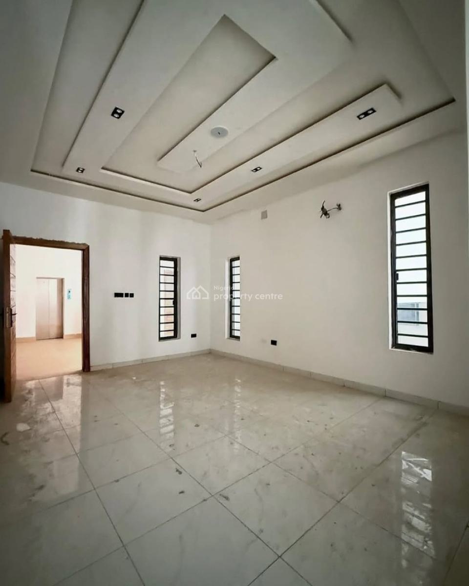 2 & 3 Bedroom Apartment with Pool & Gym for, Ikate Lekki, Lekki, Lagos, Block of Flats for Sale