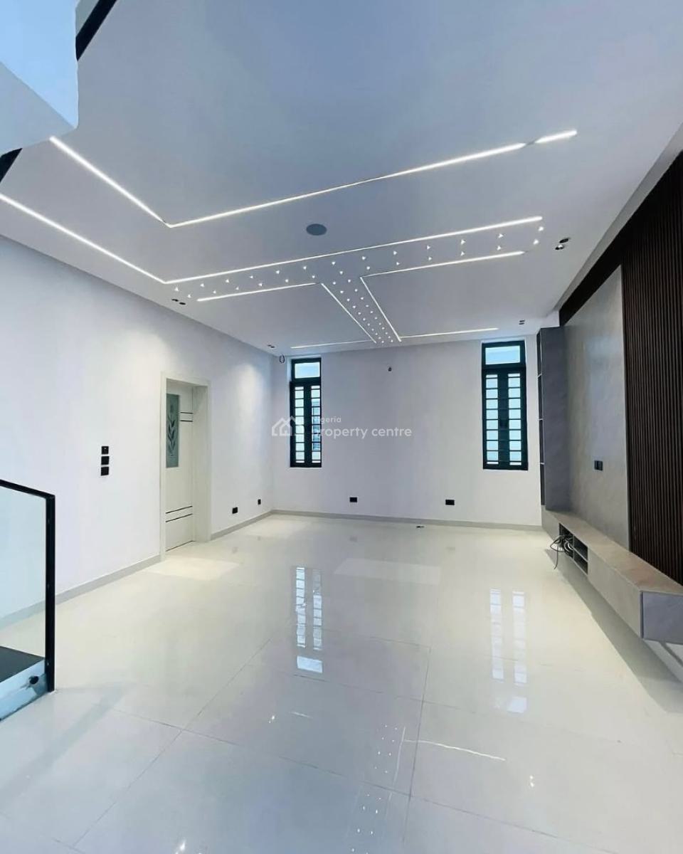 4 Bedroom Semi-detached Duplex with Bq, Lekki, Lagos, Semi-detached Duplex for Sale
