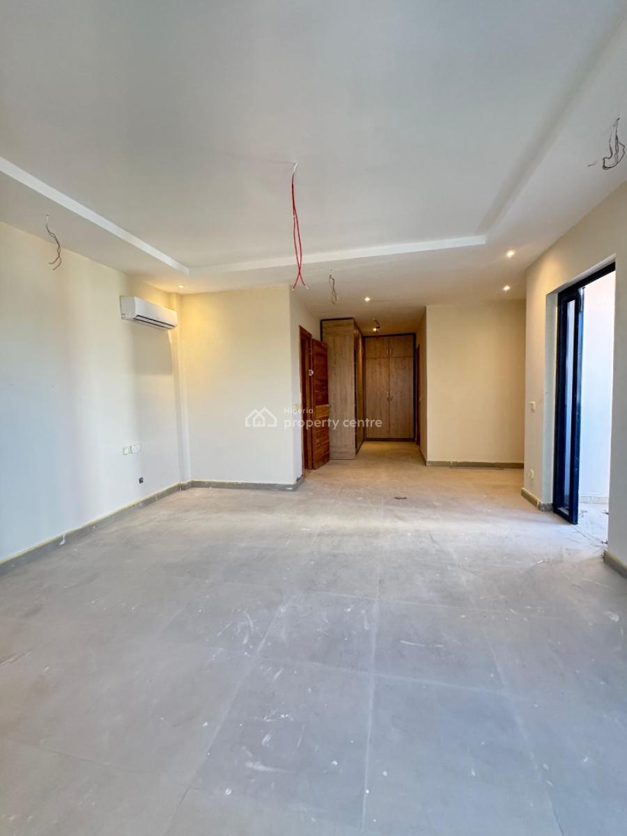 Tastefully Finished Luxurious 3 Bedroom Apartment, Off Admiralty Way, Lekki Phase 1, Lekki, Lagos, Flat / Apartment for Sale