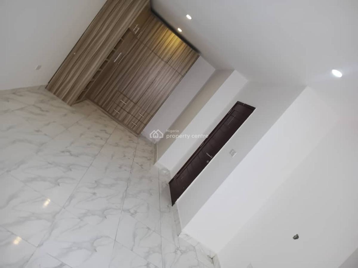 Standard Massive Master Bedroom in a Duplex, Osapa, Lekki, Lagos, Self Contain (single Rooms) for Rent