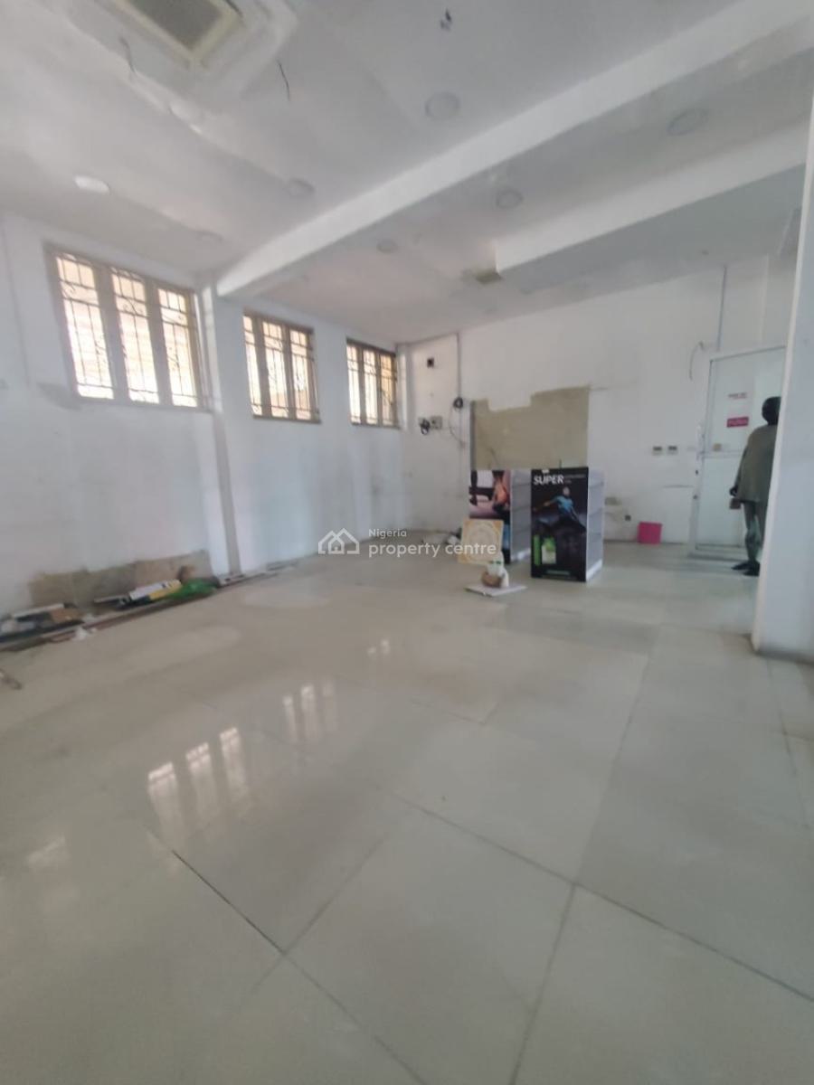 a Spacious Shop for Restaurant Available, Oniru, Lekki Phase 1, Lekki, Lagos, Restaurant / Bar for Rent