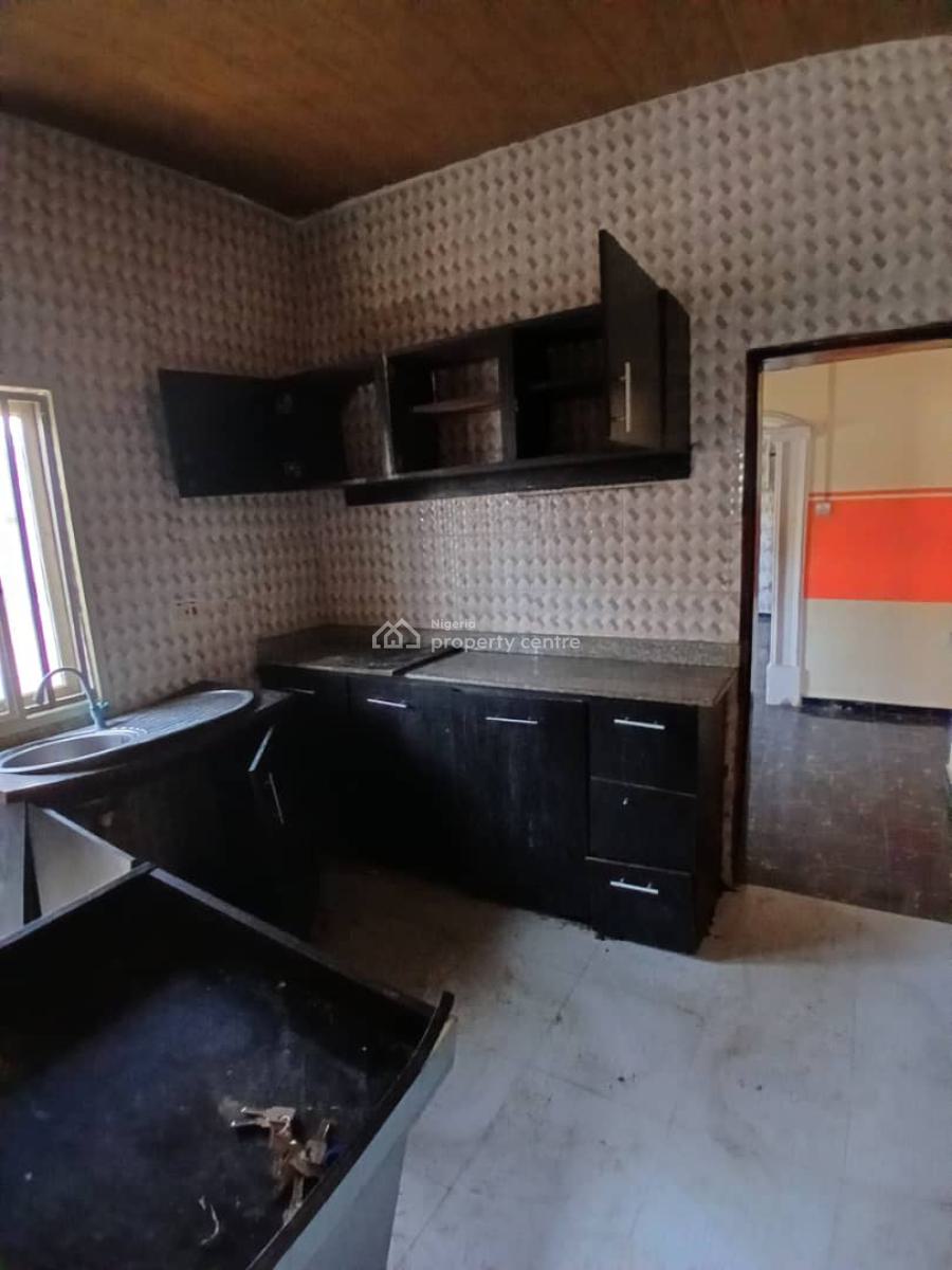 Decent Spacious 2 Bedroom Flat, Marshy Hill Estate, Addo Road, Ajah, Lagos, Flat / Apartment for Rent