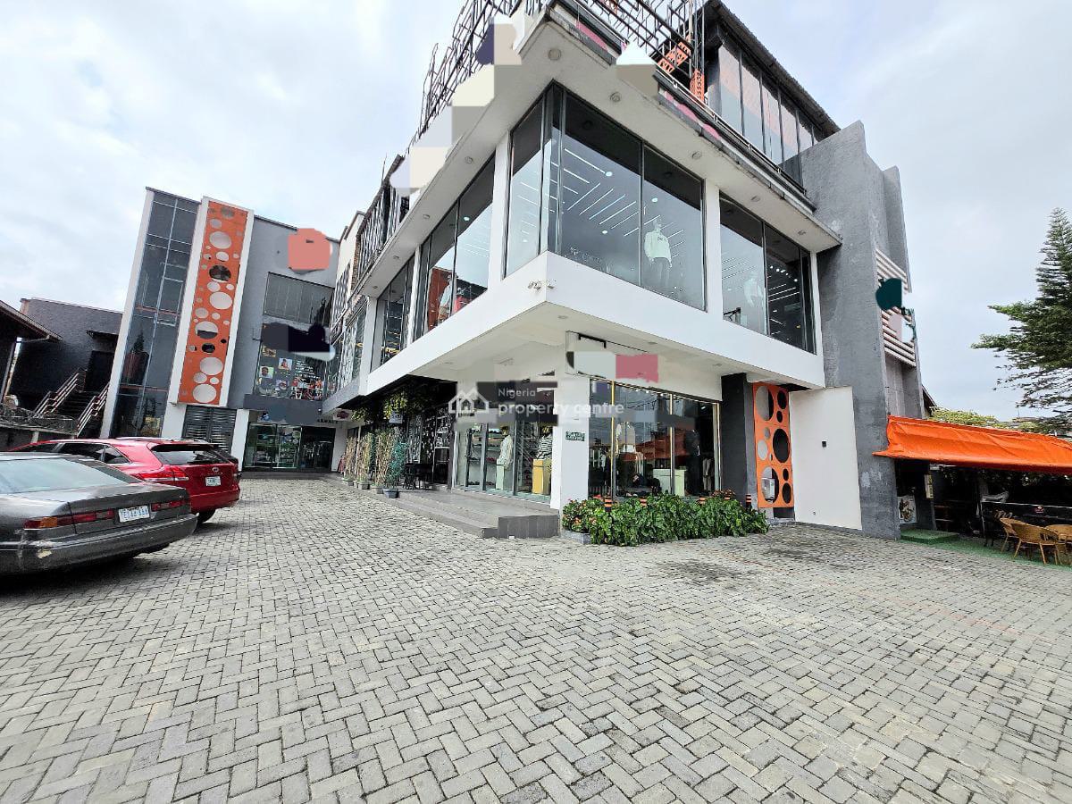 Spacious Lounge & Restaurant Measuring 527 Sqm, Off Admiralty Way, Lekki Phase 1, Lekki, Lagos, Restaurant / Bar for Rent