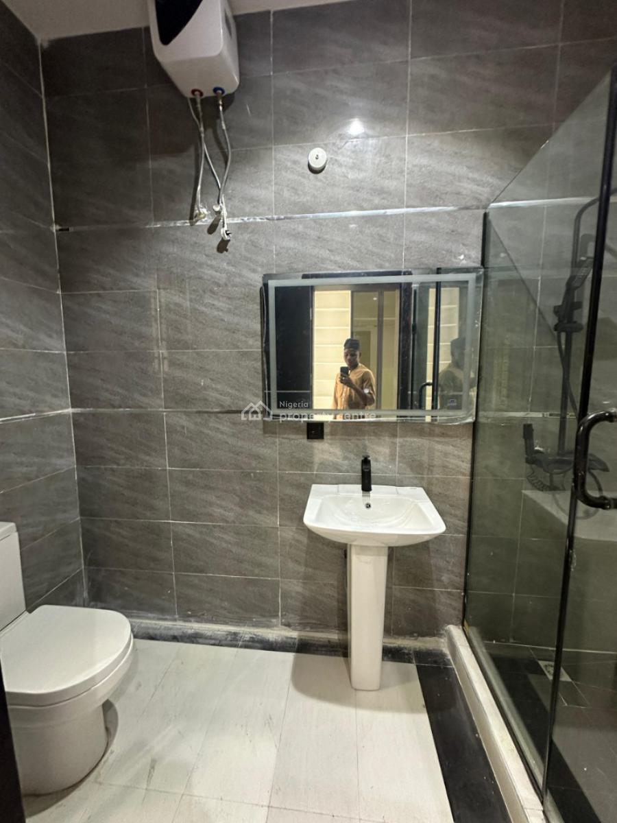 Newly Built 2 Bedroom Apartments with Exceptional Facilities, Lekki Phase 1, Lekki, Lagos, Flat / Apartment for Sale