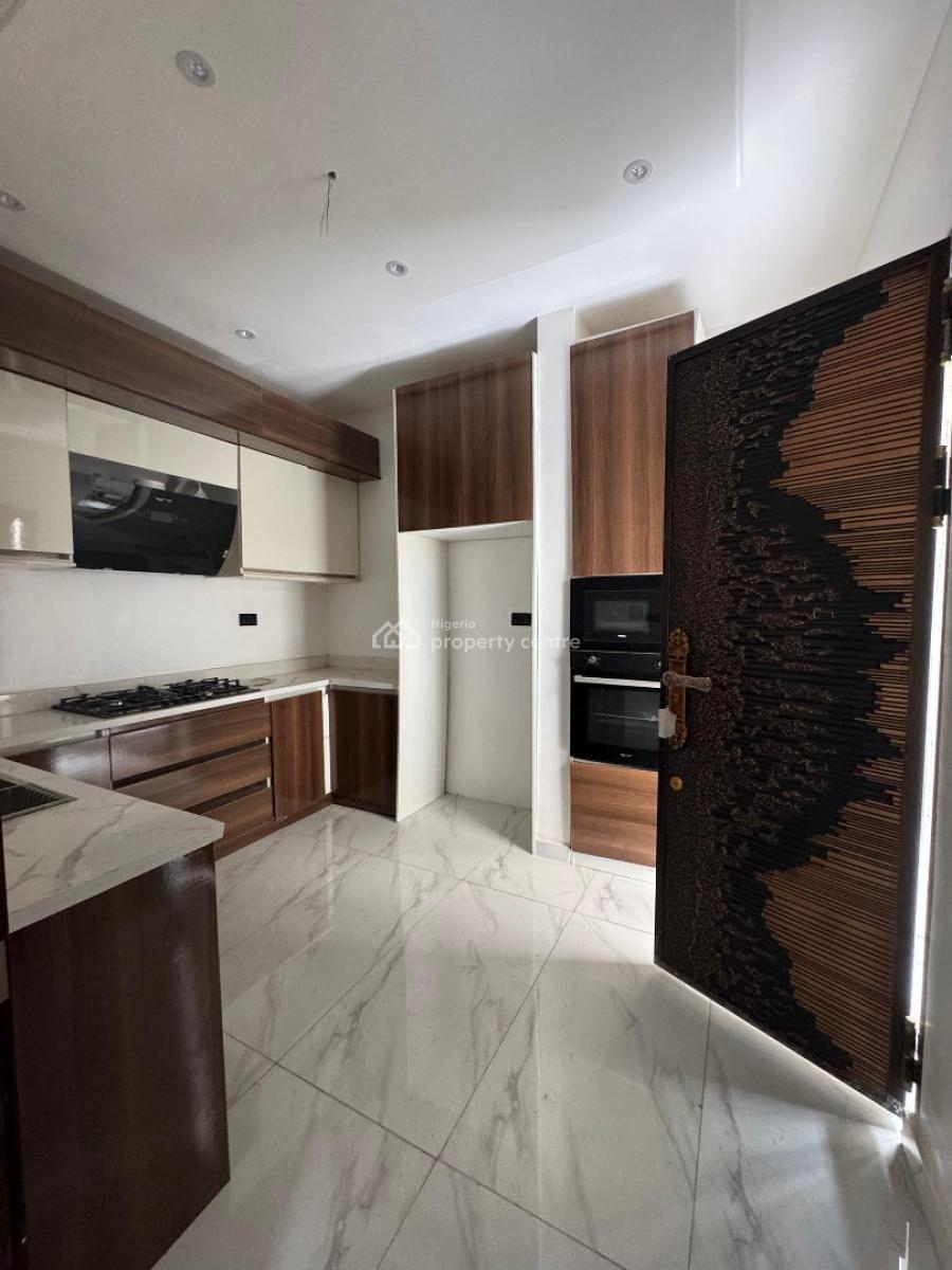 Tastefully Finished 2 Bedroom Apartment, Off Admiralty Road, Lekki Phase 1, Lekki, Lagos, Flat / Apartment for Rent