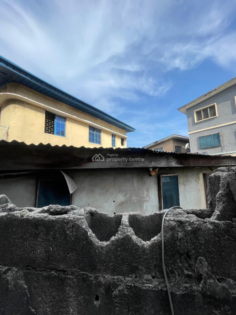 a Vacant Full Plot of Landed Property in a Prestige Location, Yaba, Lagos, Mixed-use Land for Sale