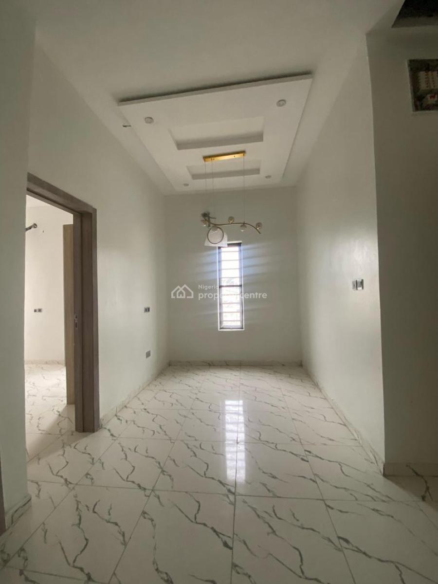4 Bedroom Semi Detached with Bq, Ikota, Lekki, Lagos, Semi-detached Duplex for Rent