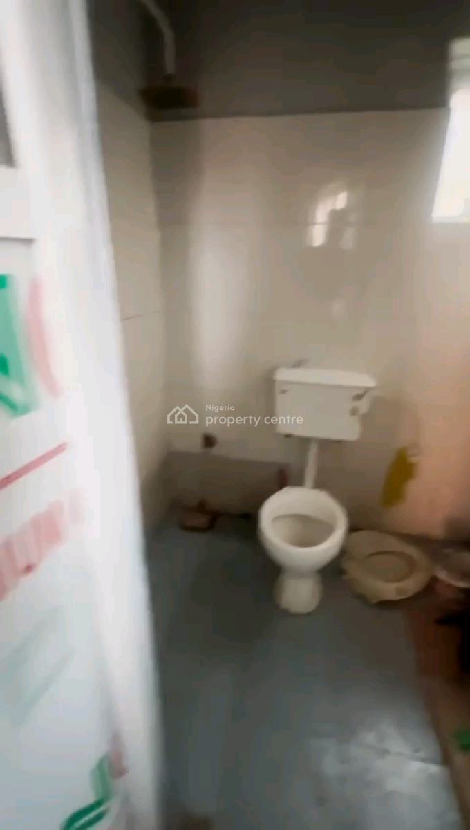 a Decent and Standard Miniflat, Upstairs with Pop, Personal Balcony, Jibowu-waec Axis, Yaba, Lagos, Mini Flat (room and Parlour) for Rent