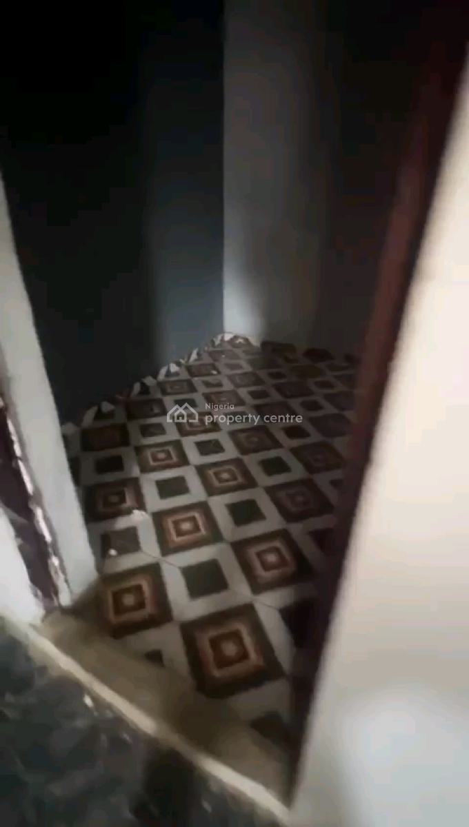 a Decent and Standard Miniflat, Upstairs with Pop, Personal Balcony, Jibowu-waec Axis, Yaba, Lagos, Mini Flat (room and Parlour) for Rent