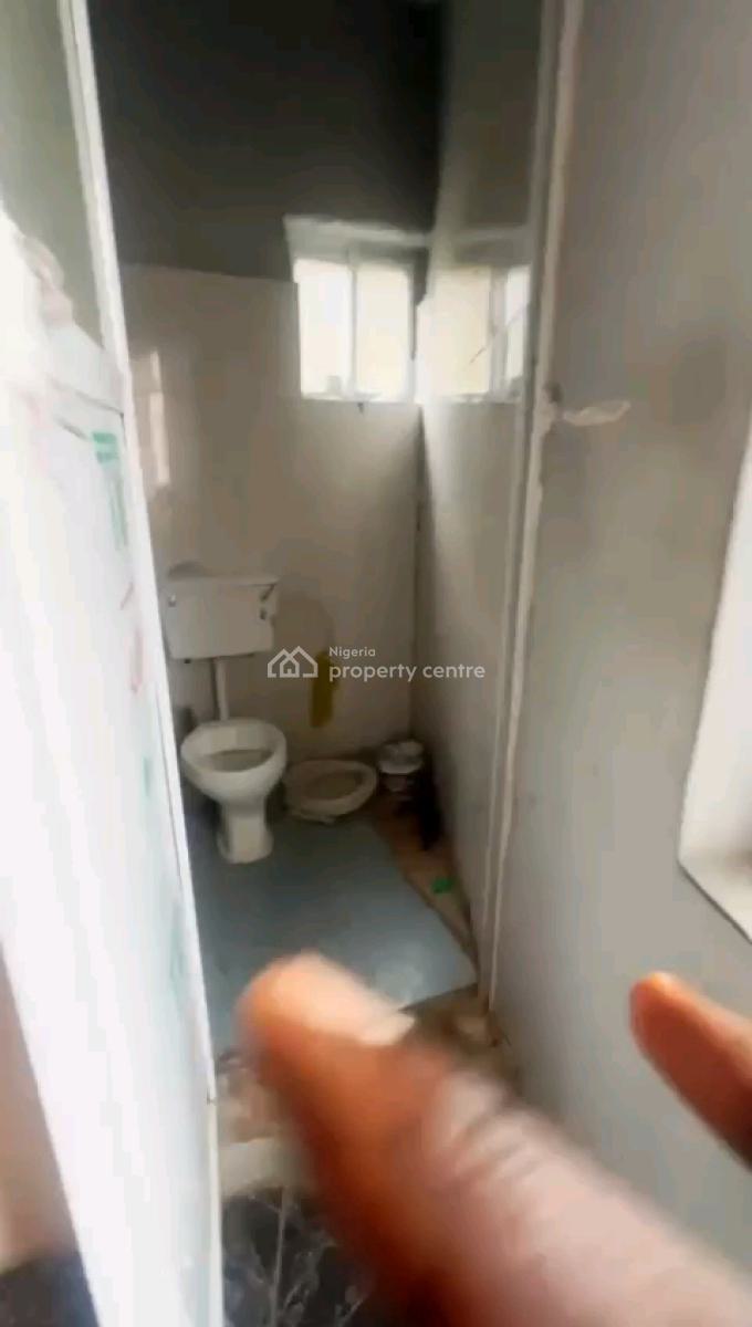 a Decent and Standard Miniflat, Upstairs with Pop, Personal Balcony, Jibowu-waec Axis, Yaba, Lagos, Mini Flat (room and Parlour) for Rent