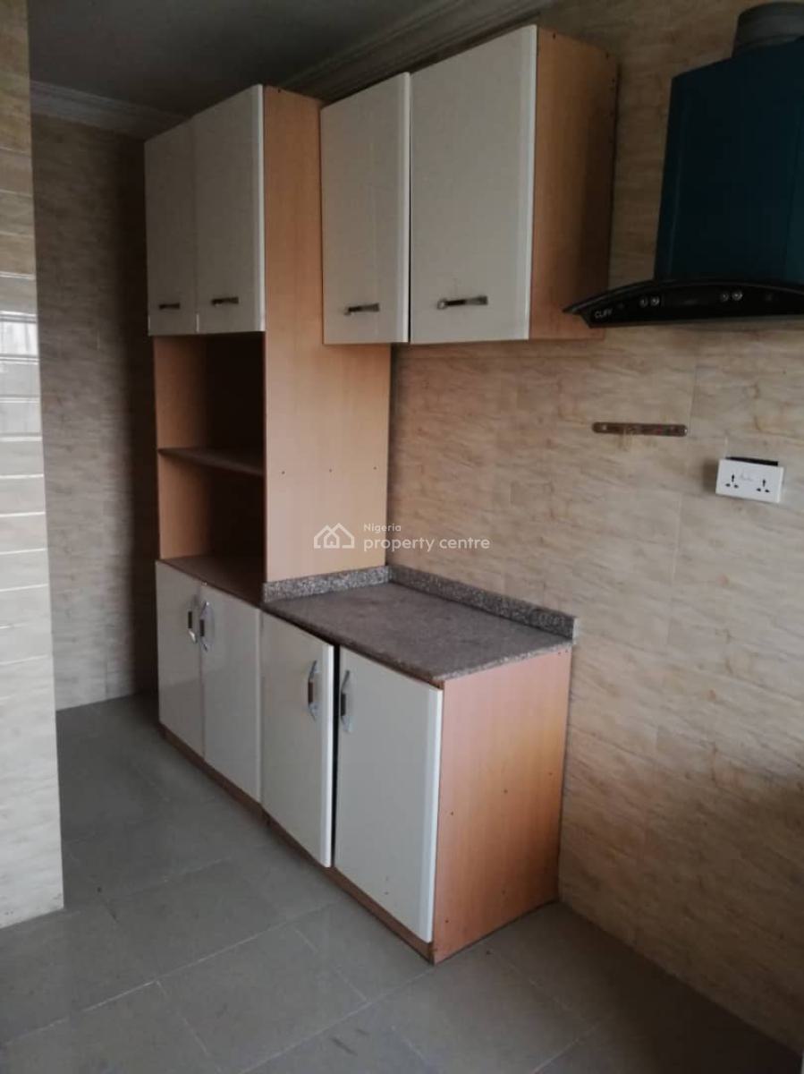 Serviced 3 Bedroom Apartment with Bq Upstairs, Kusenla Road, Ikate Elegushi, Lekki, Lagos, Flat / Apartment for Rent