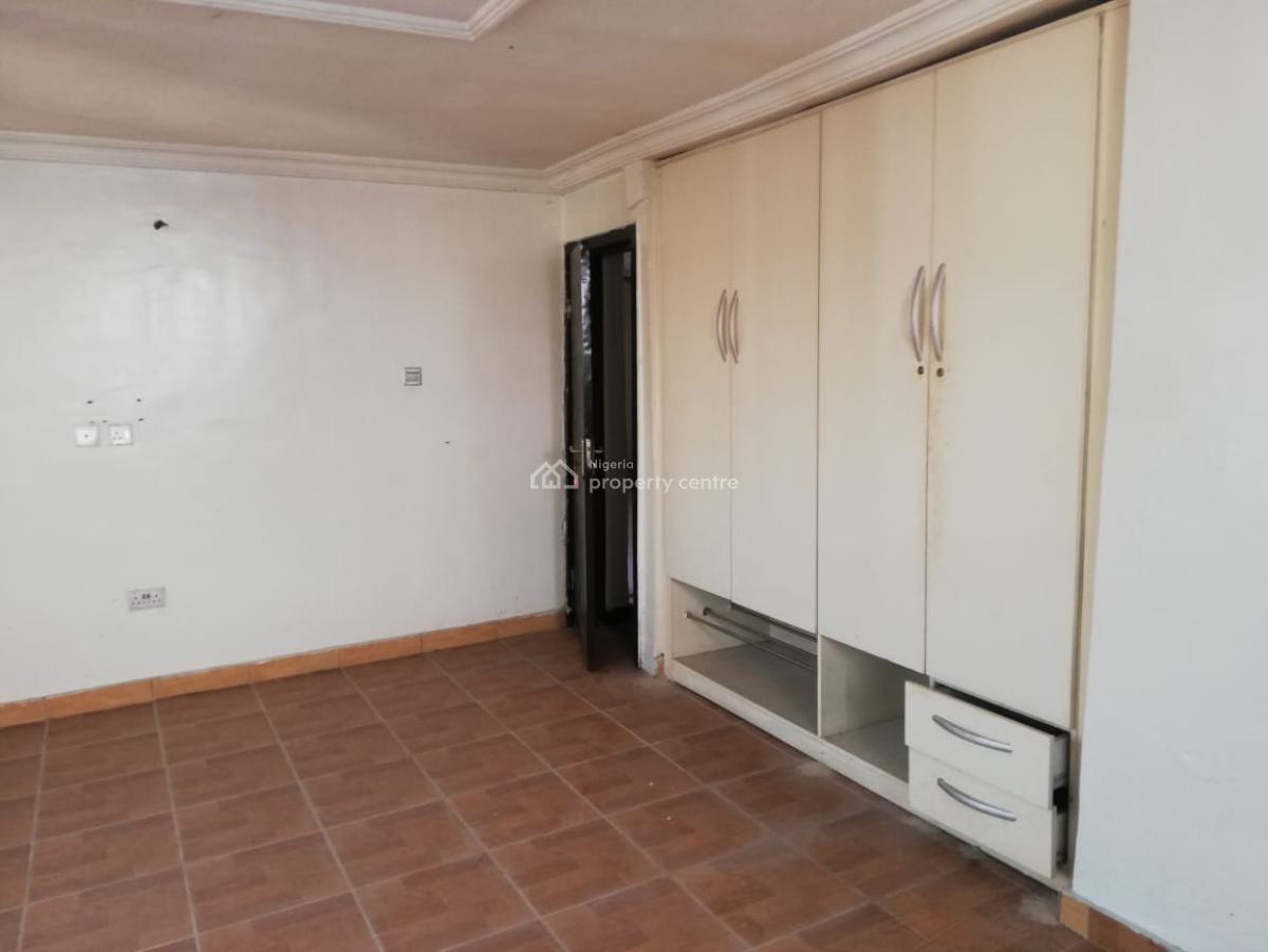 Serviced 3 Bedroom Apartment with Bq Upstairs, Kusenla Road, Ikate Elegushi, Lekki, Lagos, Flat / Apartment for Rent