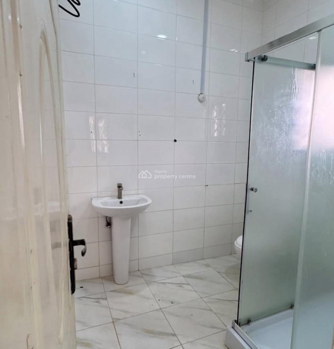 Standard 3 Bedroom Apartment, Mabushi, Abuja, Flat / Apartment for Rent
