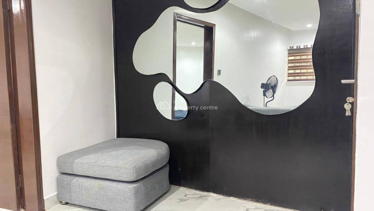Centrally Located and Move-in Ready One Bedroom Luxury Apartment, Ademola Adetokunbo Crescent, Wuse 2, Abuja, Mini Flat (room and Parlour) for Rent