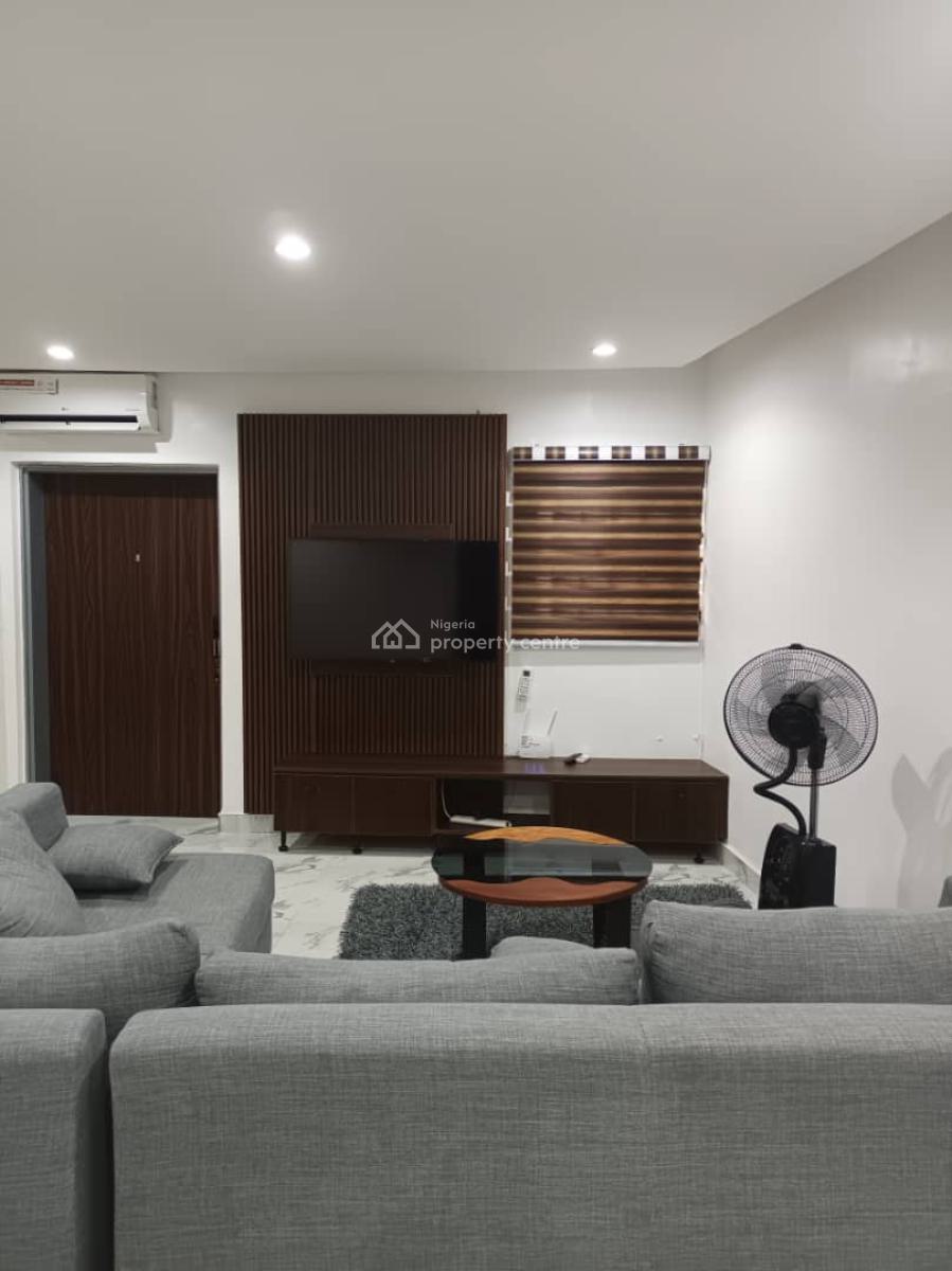 Centrally Located and Move-in Ready One Bedroom Luxury Apartment, Ademola Adetokunbo Crescent, Wuse 2, Abuja, Mini Flat (room and Parlour) for Rent