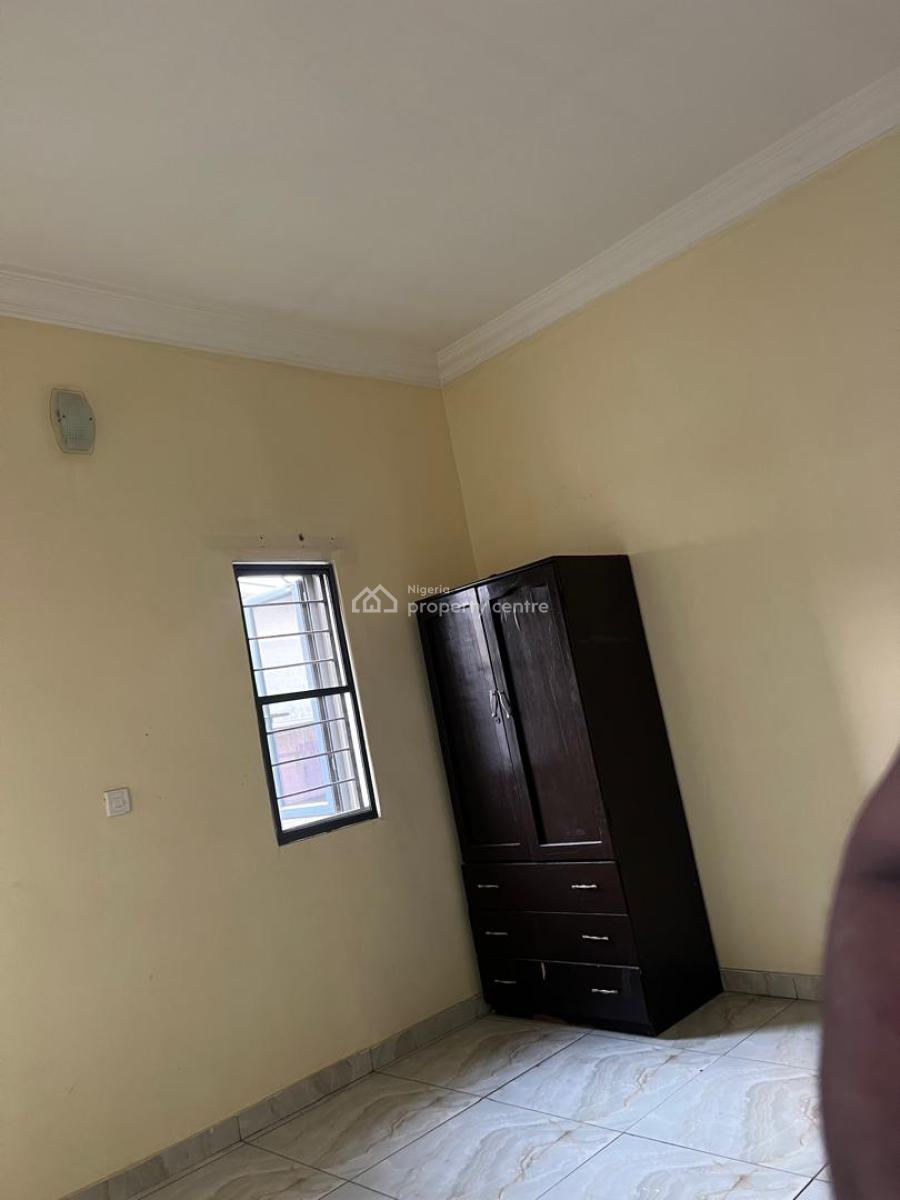 Nice 2 Bedroom, Ikeja, Lagos, Flat / Apartment for Rent