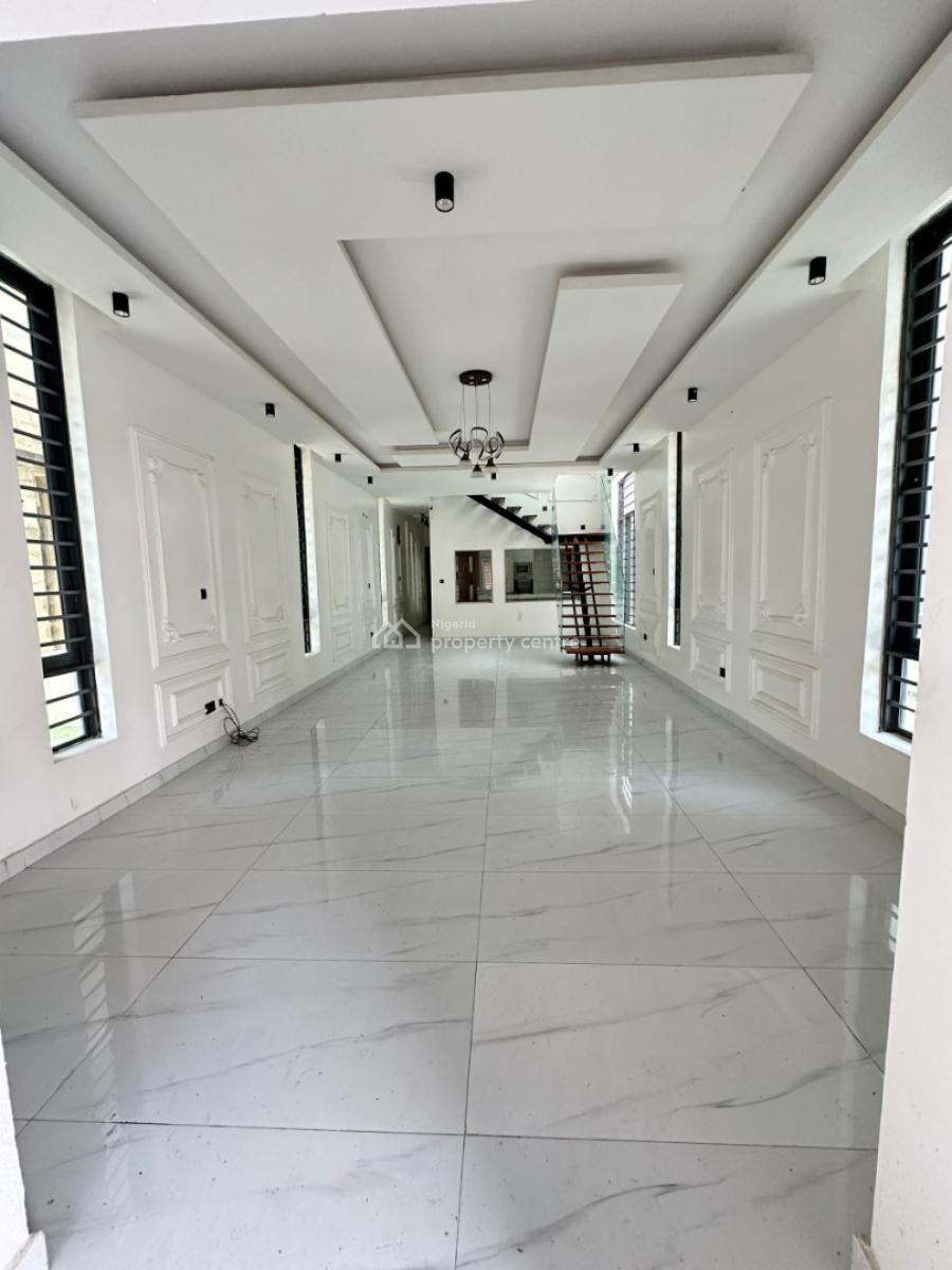 Spacious 5-bedroom Detached Duplex with Bq & Swimming Pool, Lekki County, Lekki, Lagos, Detached Duplex for Sale