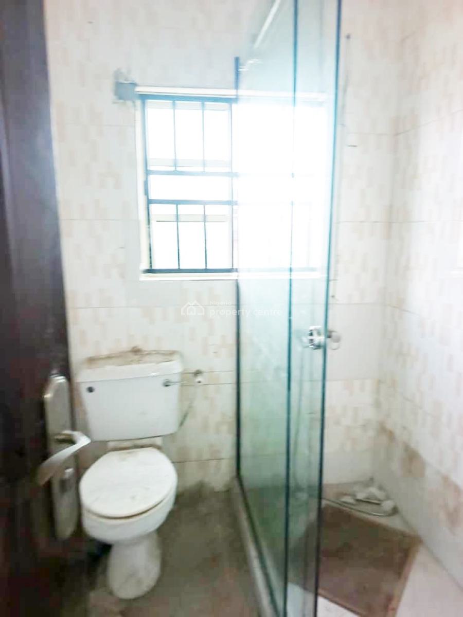 Luxury 3 Bedroom Flat, Off Ogunnusi Road, Omole Phase 1, Ikeja, Lagos, Flat / Apartment for Rent