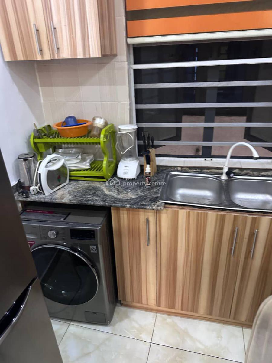 Furnished 2 Bedroom Apartment, Orchid Road, Lekki, Lagos, Flat / Apartment for Rent