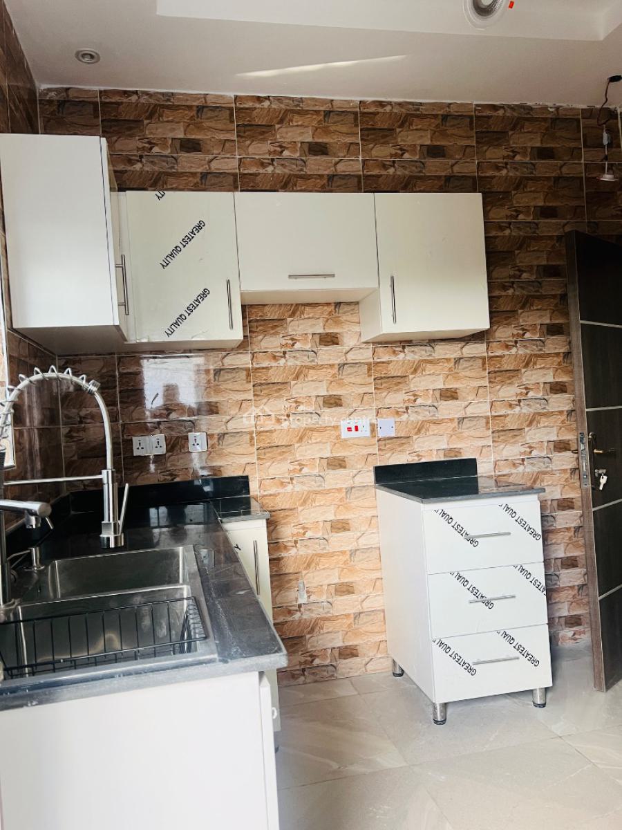 Very Sharp Standard 2 Bedroom Apartment in a Well Secured Estate, Ajayi Apata Just After Shoperight, Sangotedo, Sangotedo, Ajah, Lagos, Flat / Apartment for Rent