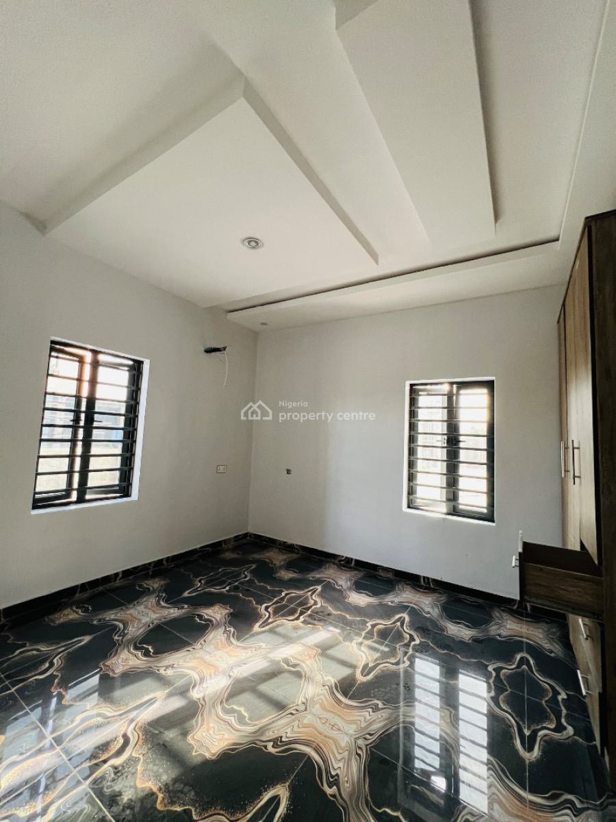 Very Sharp Standard 2 Bedroom Apartment in a Well Secured Estate, Ajayi Apata Just After Shoperight, Sangotedo, Sangotedo, Ajah, Lagos, Flat / Apartment for Rent