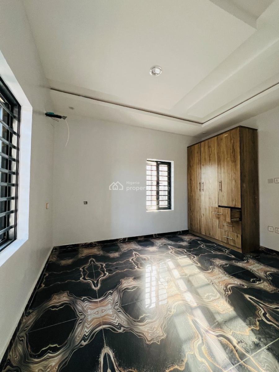 Very Sharp Standard 2 Bedroom Apartment in a Well Secured Estate, Ajayi Apata Just After Shoperight, Sangotedo, Sangotedo, Ajah, Lagos, Flat / Apartment for Rent