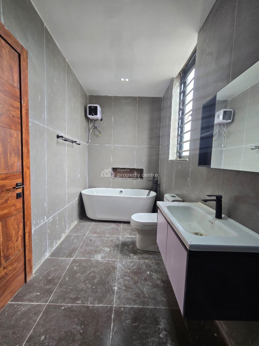 Elegant 5 Bedroom Fully Detached Duplex with Bq, Lekki Phase 1, Lekki, Lagos, Detached Duplex for Sale