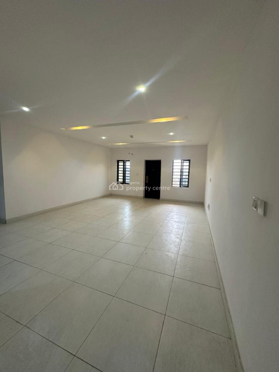 Fully Serviced 2-bedroom Apartment with Swimming Pool, Gym & Elevator, Lekki Phase 1, Lekki, Lagos, Flat / Apartment for Sale