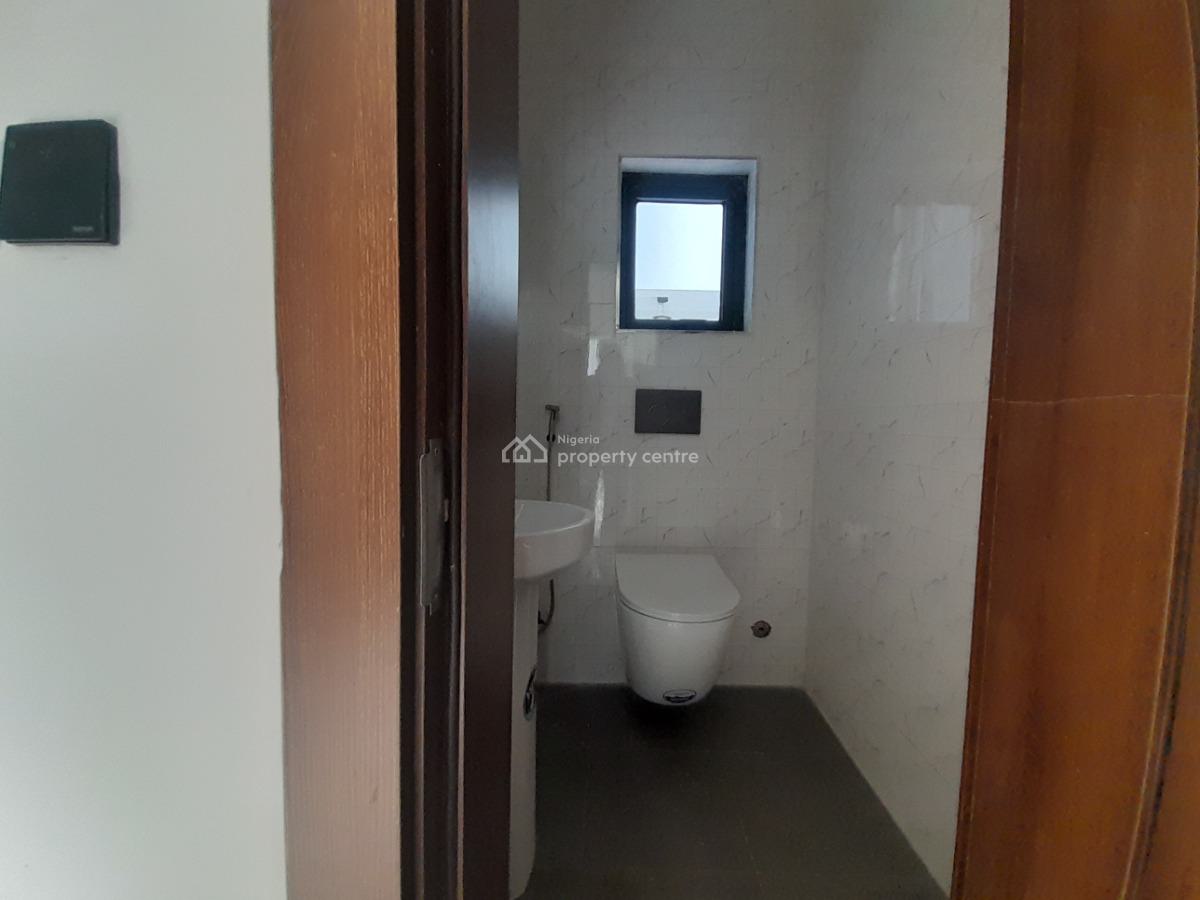 Well Located 4 Bedroom Terraced House with Bq, Asokoro District, Abuja, Terraced Duplex for Rent
