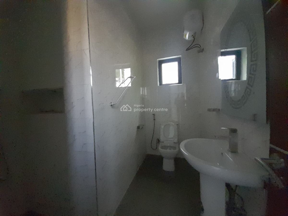 Well Located 4 Bedroom Terraced House with Bq, Asokoro District, Abuja, Terraced Duplex for Rent
