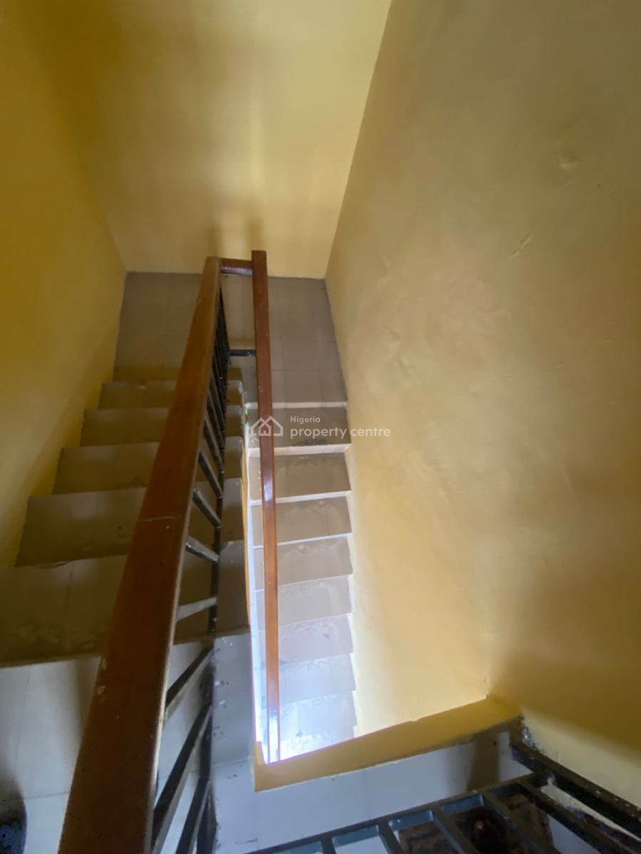 Very Affordable 3 Bedroom Apartment (upstairs, Agunbiade Axis, Ogombo, Ajah, Lagos, Flat / Apartment for Rent