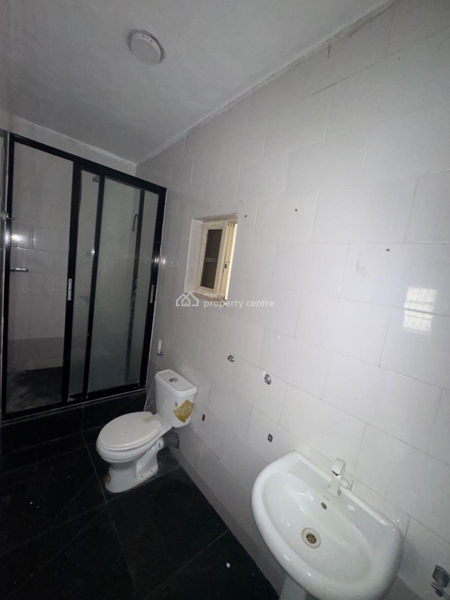 a Super Clean and Spacious 1 Bedroom Apartment, Lekki Phase 1, Lekki, Lagos, Mini Flat (room and Parlour) for Rent