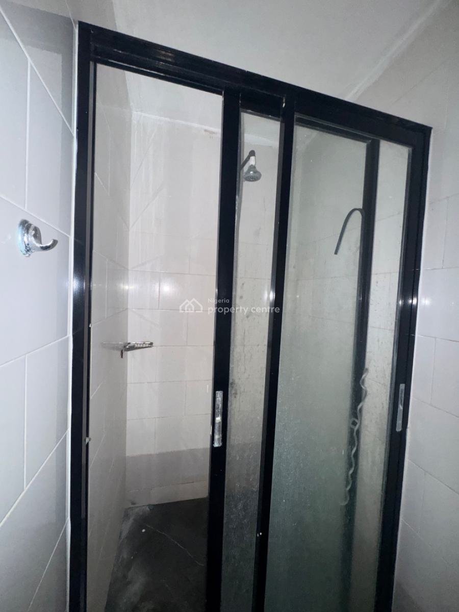 a Super Clean and Spacious 1 Bedroom Apartment, Lekki Phase 1, Lekki, Lagos, Mini Flat (room and Parlour) for Rent