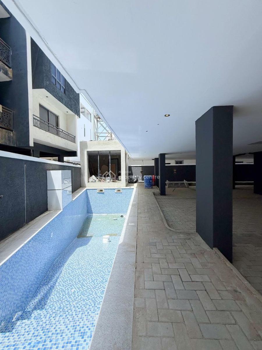 Beautifully Finished 2 Bedrooms En-suite, Ologolo, Lekki, Lagos, Flat / Apartment for Sale