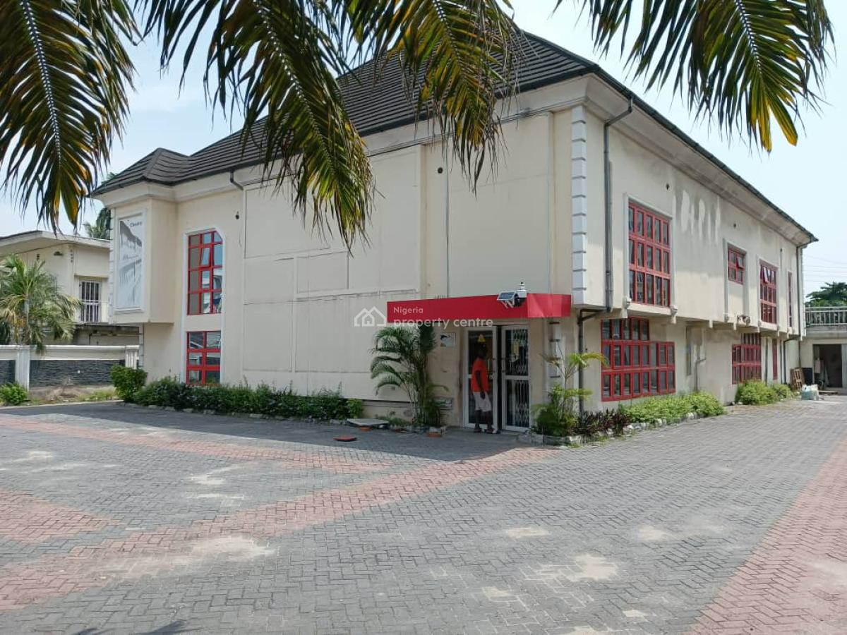 Commercial Building in a Good Location, Victoria Island (vi), Lagos, Commercial Property for Rent