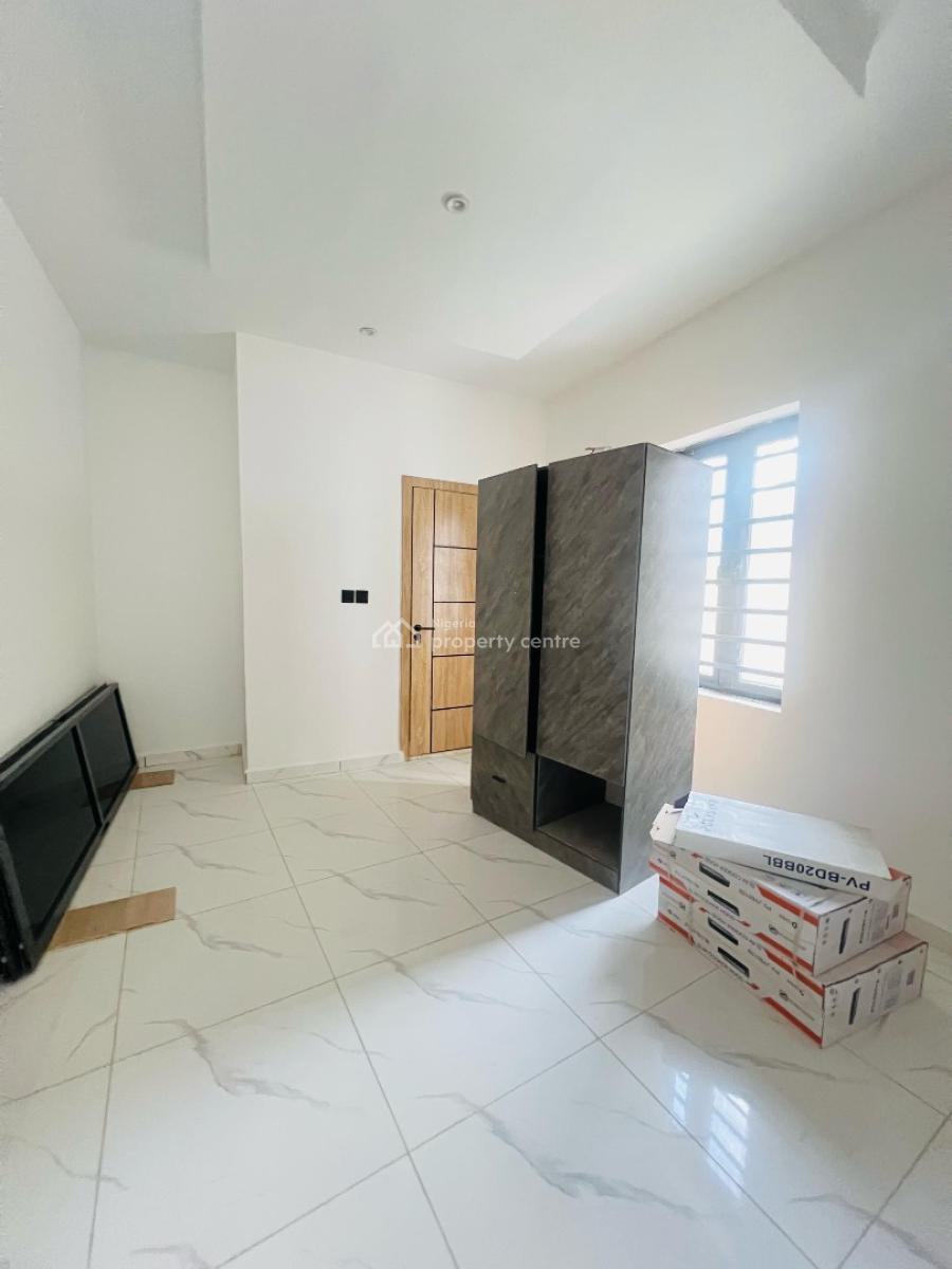 Luxury 2/3 Bedroom Apartment Plus Gym and Generator, Ikeja, Lagos, House for Sale