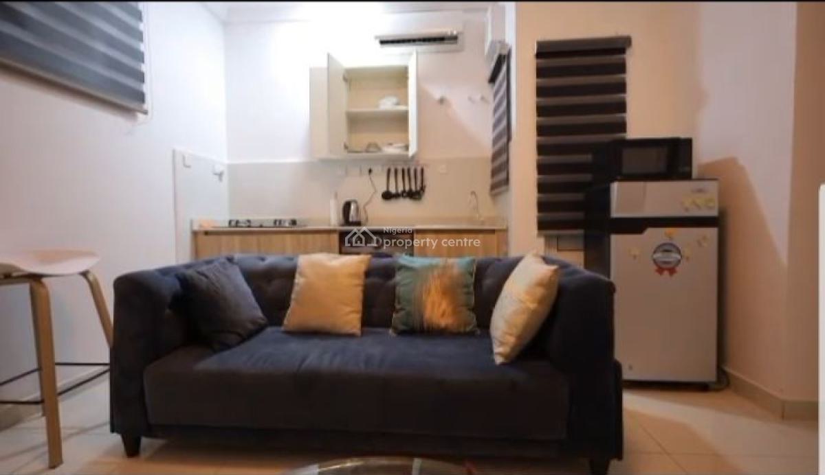 Fully Serviced & Furnished 1 Bedroom Apartment (24hrs Power), Maben Estate, Chevron Drive, Lekki, Lagos, Flat / Apartment for Rent