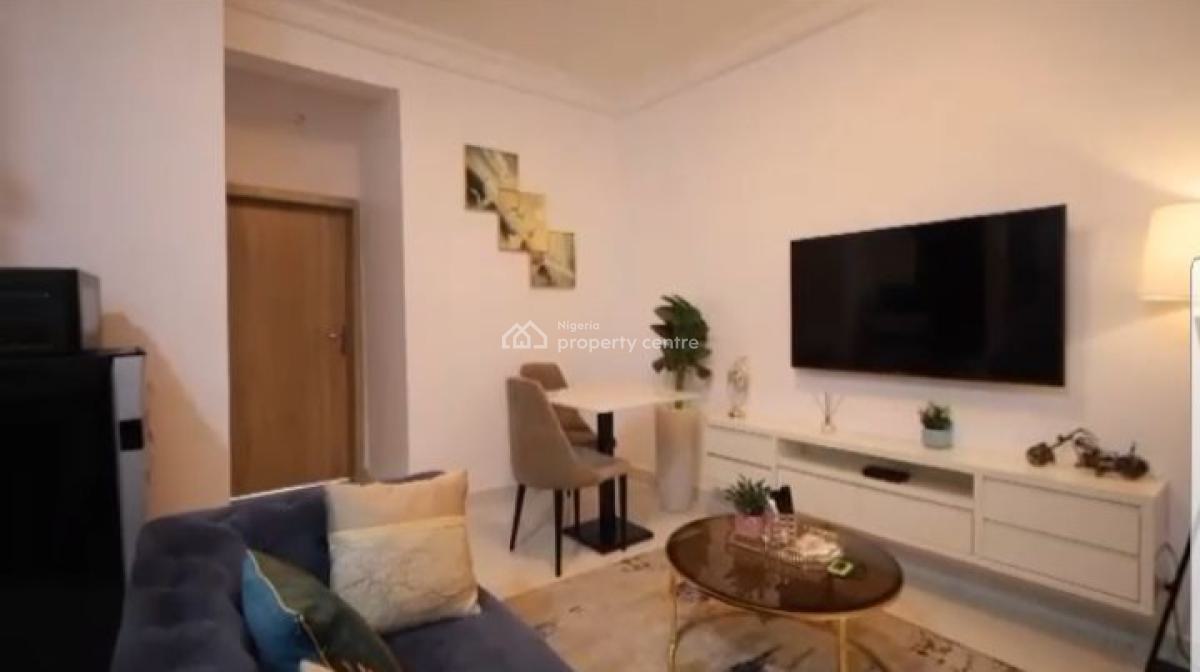 Fully Serviced & Furnished 1 Bedroom Apartment (24hrs Power), Maben Estate, Chevron Drive, Lekki, Lagos, Flat / Apartment for Rent