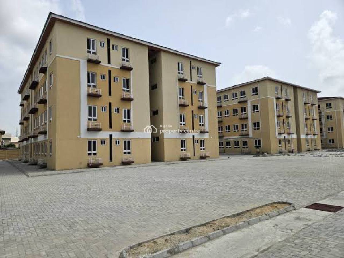 Fully Serviced & Furnished 1 Bedroom Apartment (24hrs Power), Maben Estate, Chevron Drive, Lekki, Lagos, Flat / Apartment for Rent